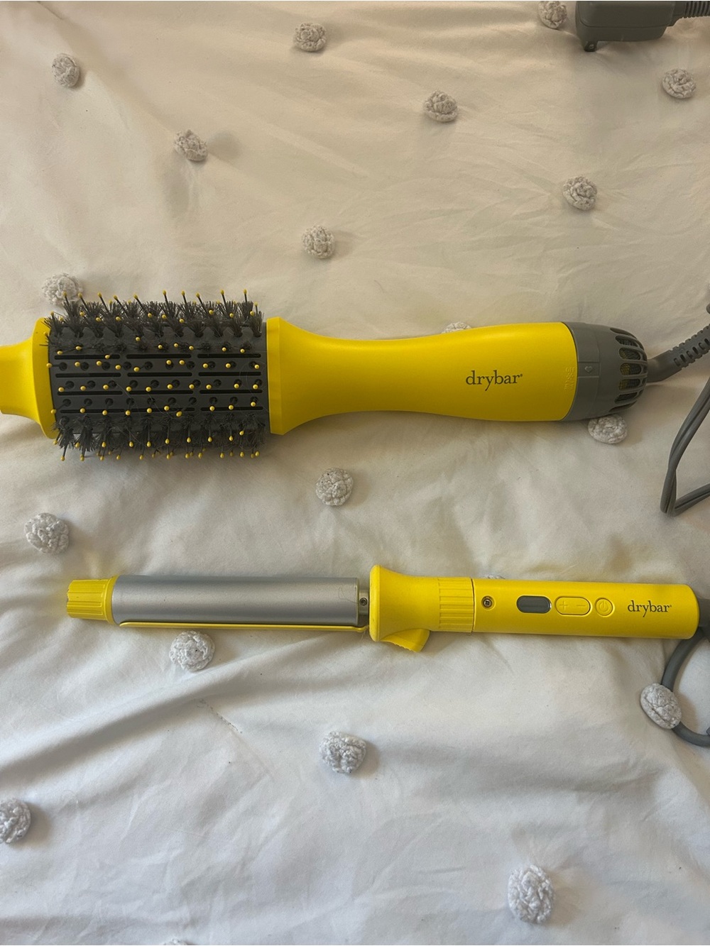 drybar set: Blow Dry Brush & Curling Iron
